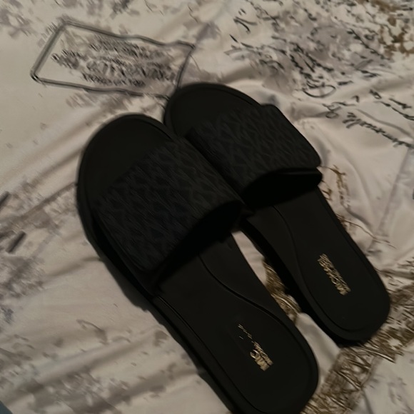 Micheal Kors - Picture 4 of 4